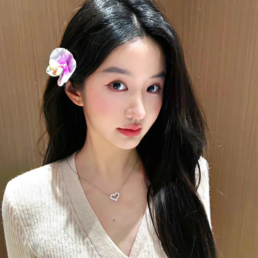 敦君与女朋友
